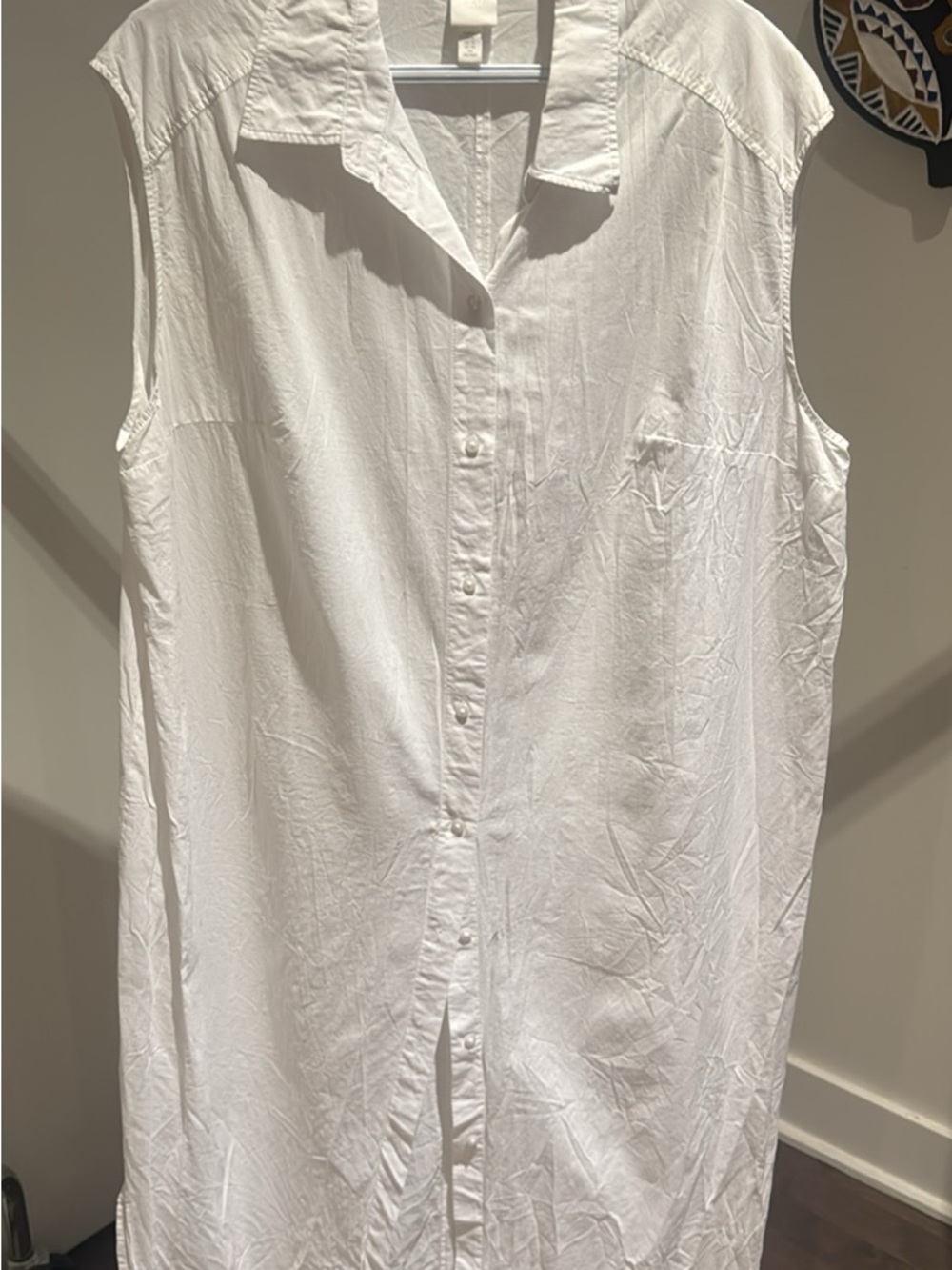 H&M White Sleeveless Button-Down Tunic Shirt